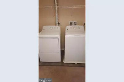 945 Admirals Quay Drive, Mechanicsburg, PA 17050 - Photo 14