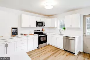 929 Nixon Dr, Mechanicsburg, PA 17055 - Photo 10