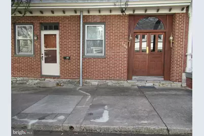 152 W South Street, Carlisle, PA 17013 - Photo 2