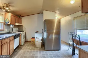 21 Walnut Ln, Carlisle, PA 17015 - Photo 12