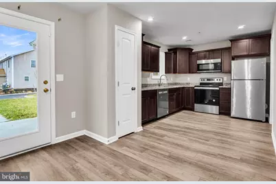 648 N College Street, Carlisle, PA 17013 - Photo 4