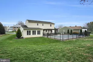 882 Hawthorn Ave, Mechanicsburg, PA 17055 - Photo 36