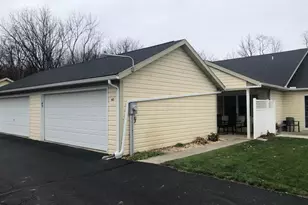 48 Strawberry Dr, Carlisle, PA 17013 - Photo 6