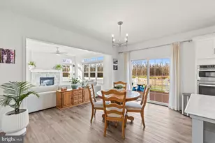 110 Berkshire Dr, Carlisle, PA 17015 - Photo 18