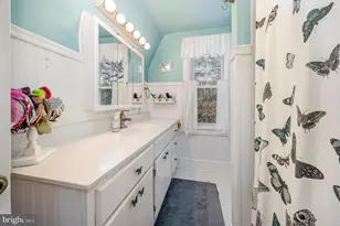 21 Charles St, Carlisle, PA 17013 - Photo 32