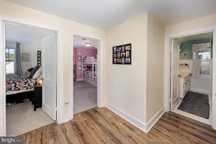 21 Charles St, Carlisle, PA 17013 - Photo 28