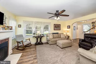 21 Charles St, Carlisle, PA 17013 - Photo 12