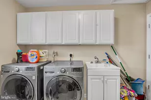 47 Country Side Dr, Carlisle, PA 17013 - Photo 28