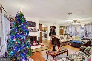 301 Mt Allen Dr, Mechanicsburg, PA 17055 - Photo 2