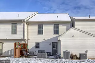 115 Melbourne Ln, Mechanicsburg, PA 17055 - Photo 12