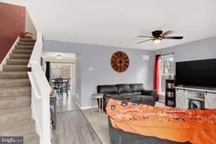 54 Woodmyre Ln, Enola, PA 17025 - Photo 4