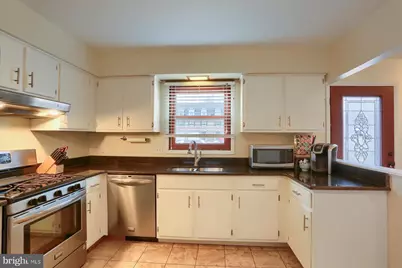 1715 English Drive, Mechanicsburg, PA 17055 - Photo 6