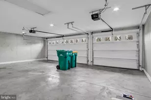 6 Jamestown Square, Mechanicsburg, PA 17050 - Photo 40