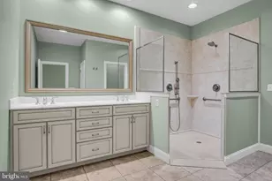 6 Jamestown Square, Mechanicsburg, PA 17050 - Photo 24