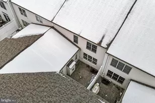 6 Jamestown Square, Mechanicsburg, PA 17050 - Photo 56