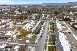 6 Jamestown Square, Mechanicsburg, PA 17050 - Photo 46