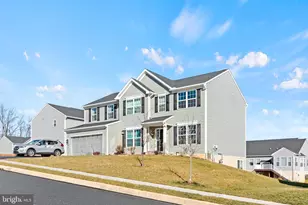 911 Ashfield Dr, Carlisle, PA 17015 - Photo 38