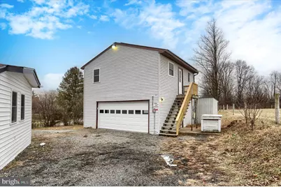 393 Sherwood Drive, Carlisle, PA 17015 - Photo 2