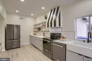 393 Sherwood Dr, Carlisle, PA 17015 - Photo 12