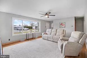 7 Strohm Rd, Shippensburg, PA 17257 - Photo 4