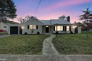 1319 N West St, Carlisle, PA 17013 - Photo 2