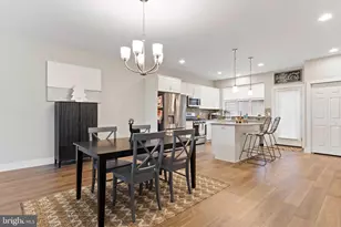 311 Estate Dr, Mechanicsburg, PA 17055 - Photo 10