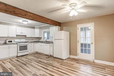 2820 Cumberland Boulevard #1ST FLOOR, Camp Hill, PA 17011 - Photo 4