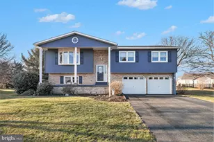 440 Croghan Dr, Carlisle, PA 17013 - Photo 1