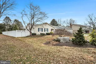 705 Sutton Dr, Carlisle, PA 17013 - Photo 42