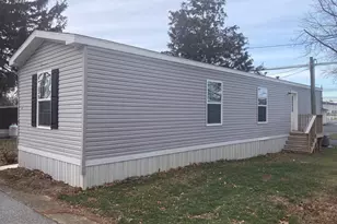 34 Key Largo Dr, Carlisle, PA 17015 - Photo 2