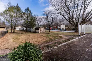 1913 Maplewood Dr, Carlisle, PA 17013 - Photo 30