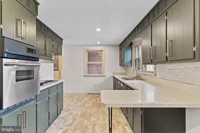 1913 Maplewood Drive, Carlisle, PA 17013 - Photo 14