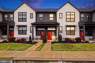 205 Estate Dr, Mechanicsburg, PA 17055 - Photo 1