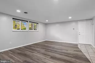 1001 Nanroc Dr, Mechanicsburg, PA 17055 - Photo 2