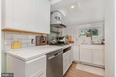 28 W Willow Terrace Drive, Mechanicsburg, PA 17050 - Photo 6