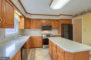 165 Hickory Rd, Carlisle, PA 17015 - Photo 14