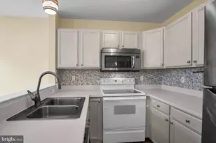 16 Courtyard Dr, Carlisle, PA 17013 - Photo 10