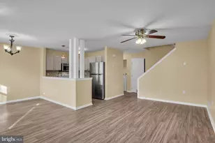 16 Courtyard Dr, Carlisle, PA 17013 - Photo 2