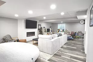 929 W North St, Carlisle, PA 17013 - Photo 28