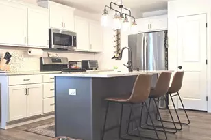 929 W North St, Carlisle, PA 17013 - Photo 8