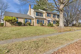 415 Sioux Dr, Mechanicsburg, PA 17050 - Photo 2