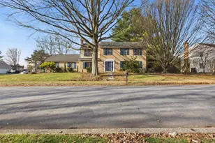 415 Sioux Dr, Mechanicsburg, PA 17050 - Photo 10