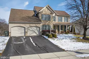 520 Nursery Dr N, Mechanicsburg, PA 17055 - Photo 2