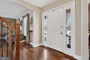 520 Nursery Dr N, Mechanicsburg, PA 17055 - Photo 6