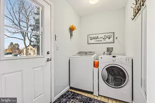 2404 Rye Cir, Mechanicsburg, PA 17055 - Photo 16