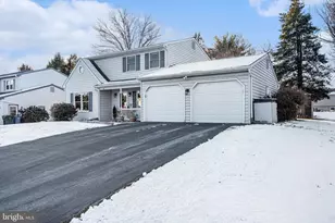 2404 Rye Cir, Mechanicsburg, PA 17055 - Photo 4