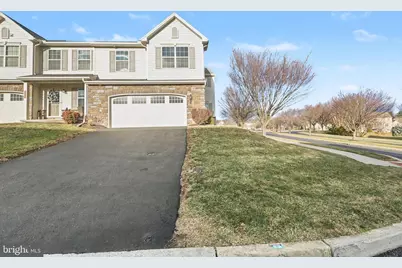 1841 Vista Dr, Mechanicsburg, PA 17055 - Photo 2