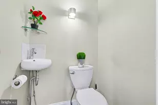 503 S 3rd St, Lemoyne, PA 17043 - Photo 16