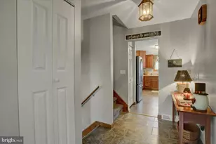 21 Beecher Dr, Carlisle, PA 17015 - Photo 6