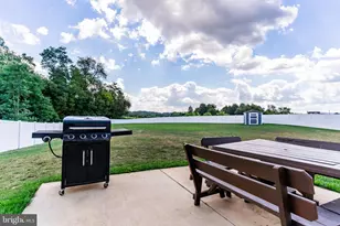 25 Eldon Ln Ln, Carlisle, PA 17015 - Photo 36